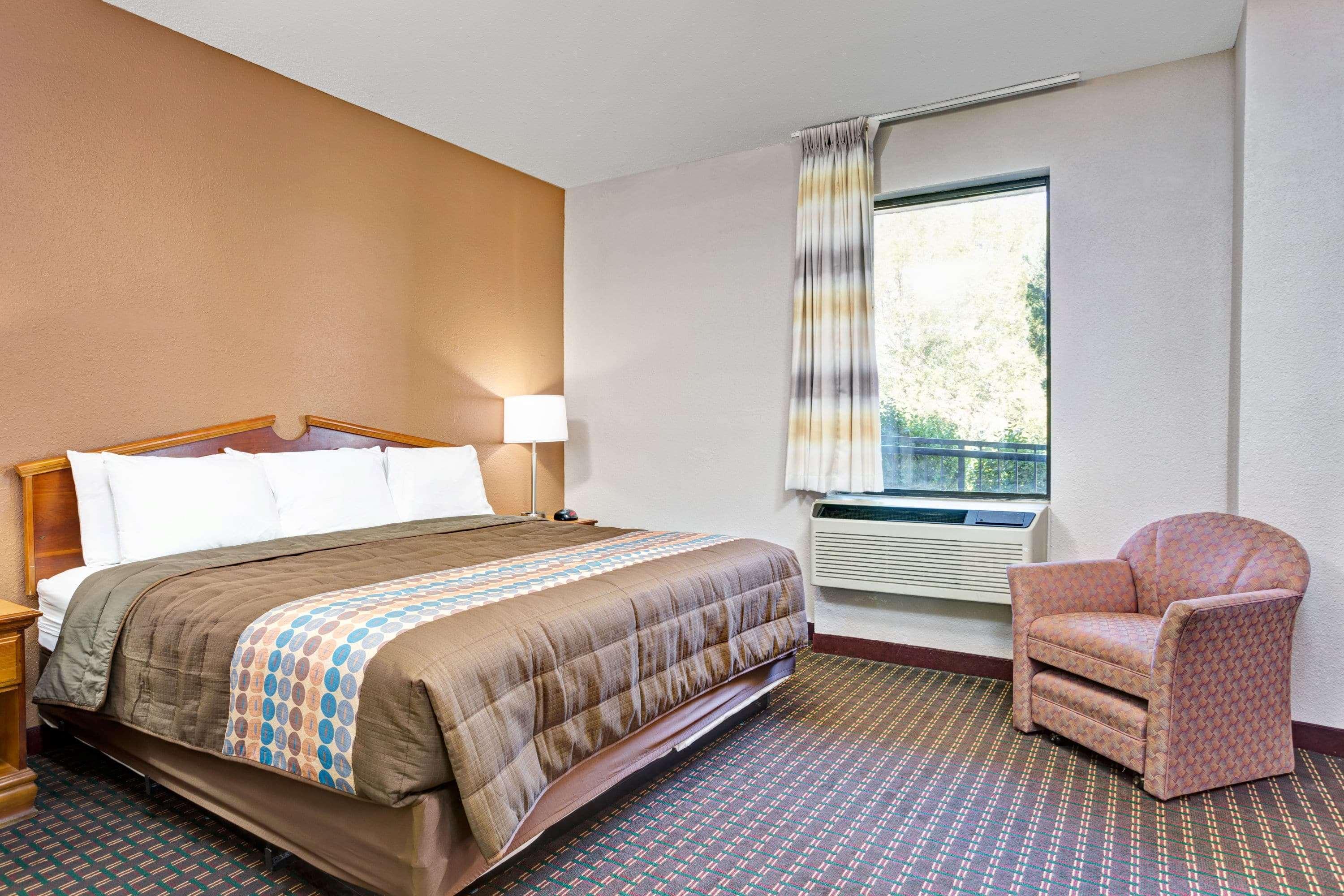 Hotel Days By Wyndham 2*